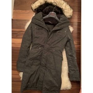 Aritzia TNA Verbier Charcoal Gray Parka